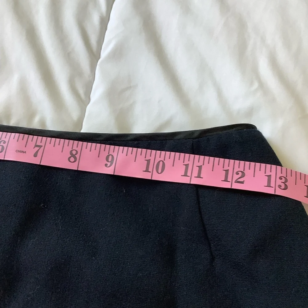 Gap Women's Black Lined Skirt Size 2 Back Zip